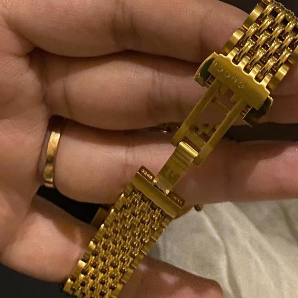 Gucci watch - Picture 4 of 4
